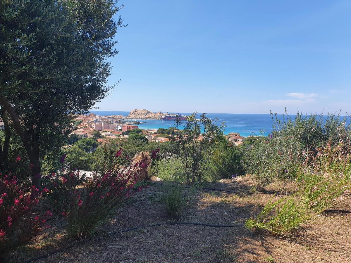 Romane L'Ile-Rousse (Corsica) Exterior photo
